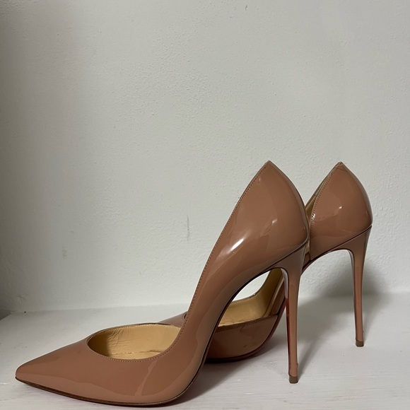 Christian Louboutin Nude Heels - Picture 4 of 8